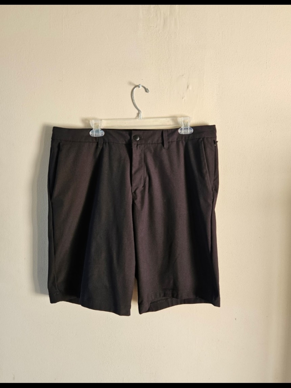 Lululemon ABC Classic-Fit Golf Shorts - Picture 2 of 6